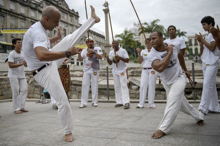 Capoeira: Seni Bela Diri dan Ekspresi Budaya Brazilian